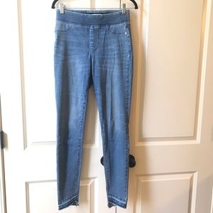 EUC Old Navy Rockstar pull on elastic waist jeggings jeans